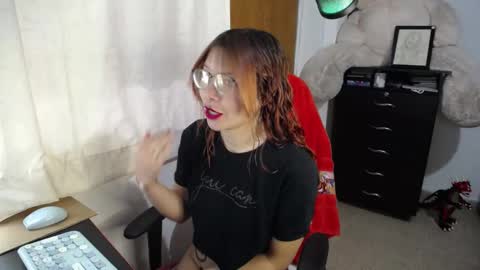 Abbye online show from March 11, 2025, 3:02 pm