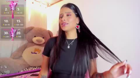 Snapshot of _elektrah chatting on November 10, 2025, 9:36 pm _elektrah online show from November 10, 2025, 9:36 pm