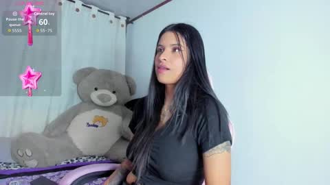 Snapshot of _elektrah chatting on November 13, 2025, 11:25 pm _elektrah online show from November 13, 2025, 11:25 pm