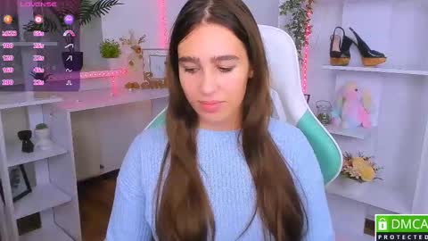 Lizzy  online show from November 7, 2025, 9:15 pm