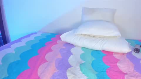 Elizabeth online show from February 26, 2025, 8:48 am