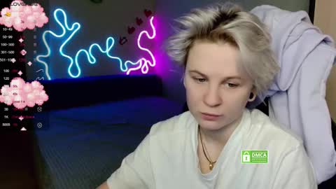 chloue and Gretta online show from November 10, 2025, 7:02 pm