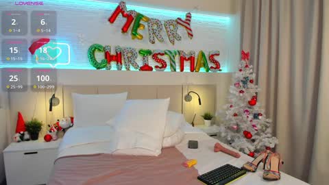 Milana online show from December 19, 2024, 6:01 am