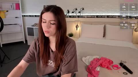 Milana online show from November 26, 2025, 3:51 am