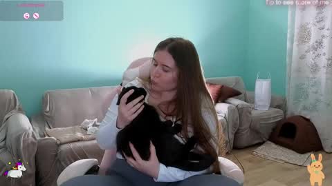 Snapshot of _enni__ chatting on April 19, 2026, 6:10 pm Sam online show from April 19, 2026, 6:10 pm