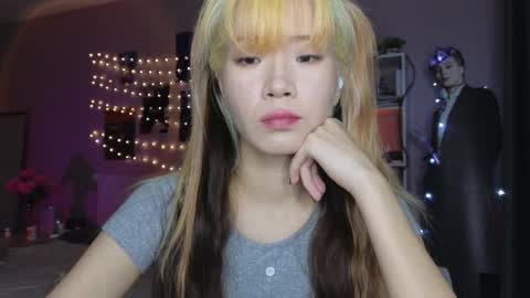 Snapshot of _eve____ chatting on November 22, 2025, 2:21 am EveEva online show from November 22, 2025, 2:21 am