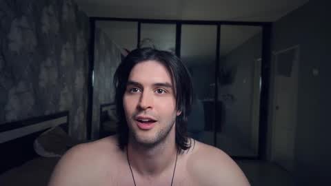 Keanu online show from December 21, 2025, 3:08 pm