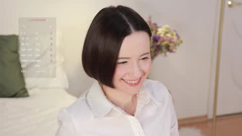 Essie  online show from December 21, 2024, 11:24 pm