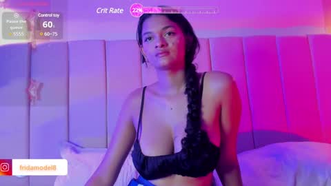 Frida online show from January 3, 2025, 12:41 pm