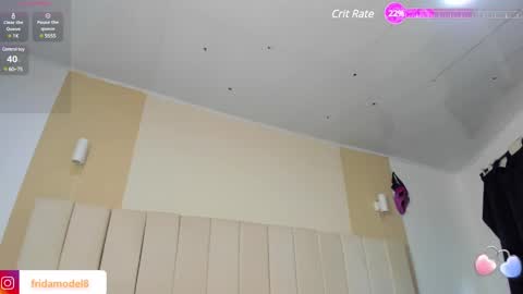 Frida online show from February 4, 2025, 1:06 pm