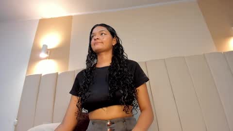 Frida online show from March 10, 2025, 1:32 pm