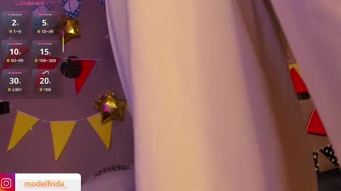 Frida online show from September 23, 2025, 1:14 pm