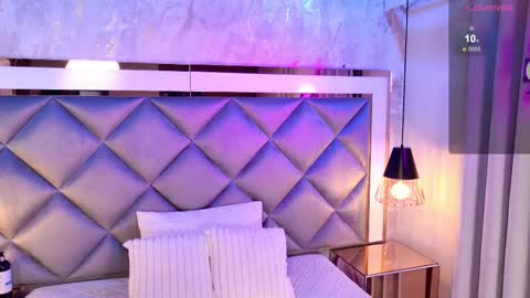 _giggy online show from November 21, 2025, 11:42 am