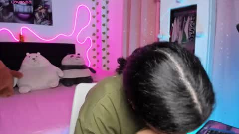 Snapshot of _gleep chatting on October 26, 2025, 1:33 am LEEP online show from October 26, 2025, 1:33 am