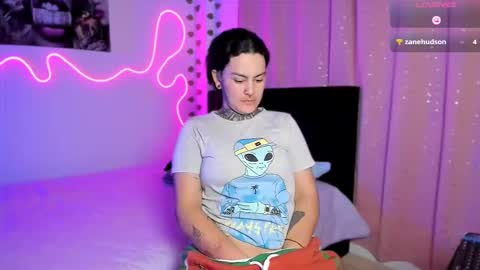 Snapshot of _gleep chatting on December 1, 2025, 1:21 am LEEP online show from December 1, 2025, 1:21 am