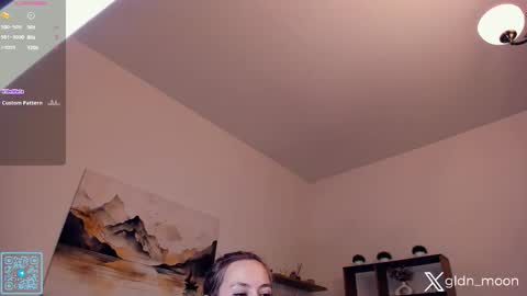 Snapshot of _golden_moon_ chatting on October 5, 2025, 9:02 pm Rina online show from October 5, 2025, 9:02 pm