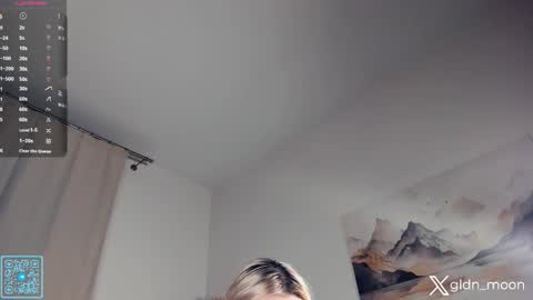 Snapshot of _golden_moon_ chatting on November 6, 2025, 7:37 pm Rina online show from November 6, 2025, 7:37 pm