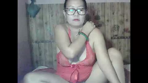 Snapshot of _grab_my_tits chatting on February 19, 2026, 2:40 am New online show from February 19, 2026, 2:40 am