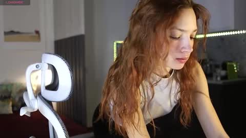 Katarina online show from October 22, 2025, 2:17 pm