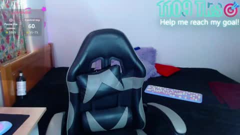 Gwen online show from May 13, 2026, 8:34 am