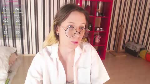 Snapshot of _hanna_moon_ chatting on March 1, 2025, 7:30 am Hannaolotl online show from March 1, 2025, 7:30 am