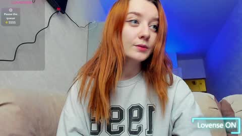 _hey_scarlett_ online show from December 6, 2024, 7:21 am