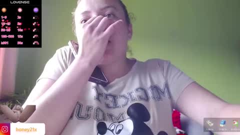 Snapshot of _honey1_ chatting on February 3, 2026, 6:57 pm Honey online show from February 3, 2026, 6:57 pm