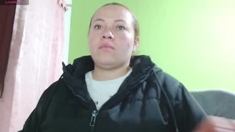 Snapshot of _honey1_ chatting on February 14, 2026, 10:34 am Honey online show from February 14, 2026, 10:34 am