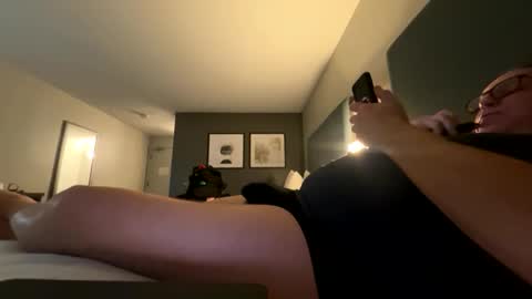 _hot_n_bothered_ online show from December 23, 2025, 3:59 am