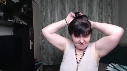 Snapshot of _illusion_ chatting on February 3, 2026, 5:27 am Illusion online show from February 3, 2026, 5:27 am