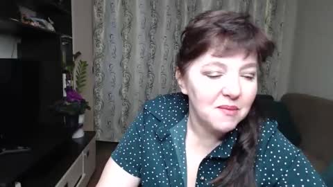 Snapshot of _illusion_ chatting on February 17, 2026, 5:04 am Illusion online show from February 17, 2026, 5:04 am