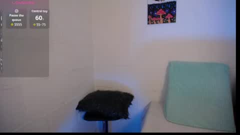 _ir1s_ online show from June 15, 2026, 11:18 pm