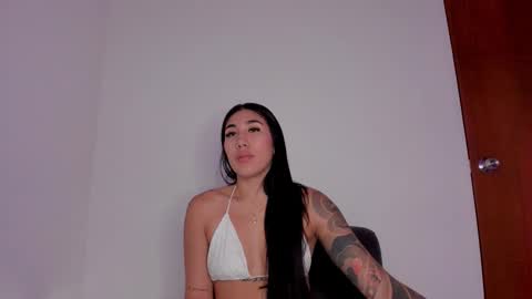 Isabella online show from March 14, 2026, 7:36 am