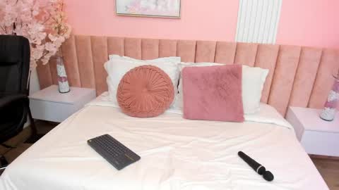 _isabellacarter online show from June 3, 2026, 8:36 pm