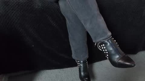 Snapshot of _jade_16 chatting on December 3, 2025, 11:52 am Miss Jade online show from December 3, 2025, 11:52 am