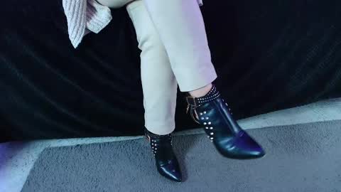 Miss Jade online show from March 6, 2026, 11:28 am