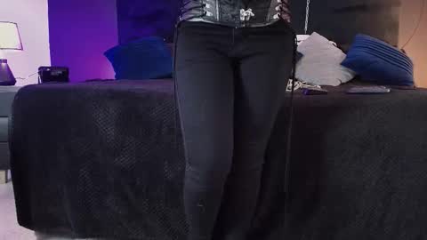 Miss Jade online show from March 25, 2026, 11:38 am