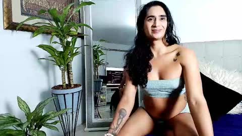 Snapshot of _jade_2 chatting on March 5, 2025, 11:38 pm Jade  online show from March 5, 2025, 11:38 pm