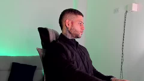 Snapshot of _jamesleandros chatting on June 28, 2026, 2:28 am jeison online show from June 28, 2026, 2:28 am