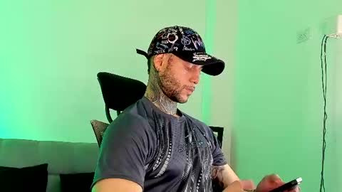 Snapshot of _jamesleandros chatting on July 27, 2026, 7:21 pm jeison online show from July 27, 2026, 7:21 pm