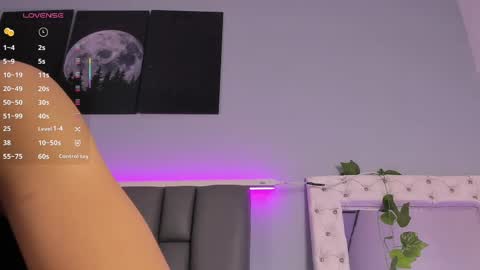 Snapshot of _jasmine_blush chatting on October 29, 2025, 1:35 pm Jasmine online show from October 29, 2025, 1:35 pm