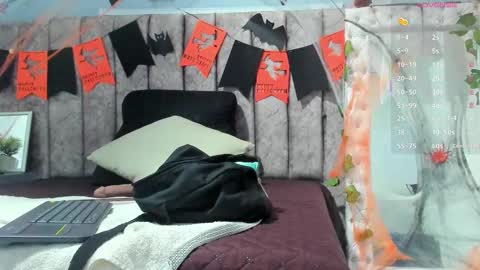 Snapshot of _jasmine_blush chatting on November 3, 2025, 8:43 pm Jasmine online show from November 3, 2025, 8:43 pm