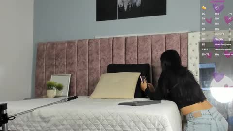 Snapshot of _jasmine_blush chatting on November 9, 2025, 12:14 pm Jasmine online show from November 9, 2025, 12:14 pm