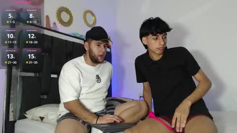 Snapshot of _jhossua_and_valerio_ chatting on February 4, 2026, 1:33 am JHOSSUA VALERIO online show from February 4, 2026, 1:33 am