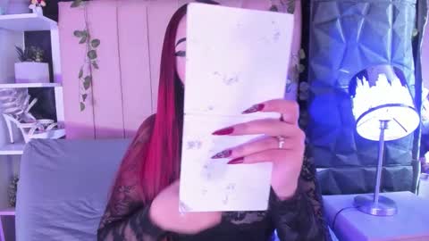 Mia online show from February 13, 2026, 2:57 pm