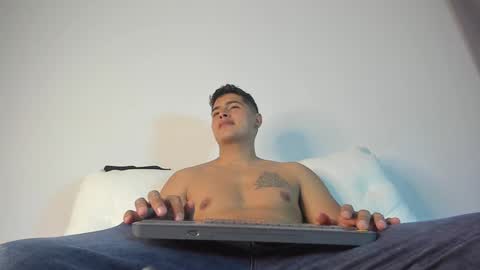 _juanes__ online show from December 18, 2024, 12:21 am