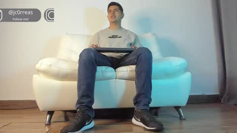 _juanes__ online show from January 2, 2025, 12:45 am