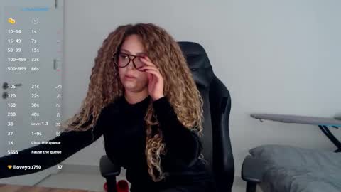 _just_a_queen_3 online show from March 8, 2026, 9:02 am