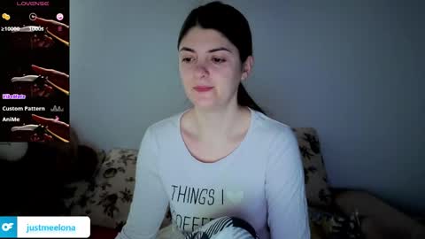 Snapshot of _just_a_simple_girl chatting on April 17, 2026, 5:54 am _just_a_simple_girl online show from April 17, 2026, 5:54 am
