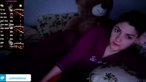 Snapshot of _just_a_simple_girl chatting on April 23, 2026, 3:52 am _just_a_simple_girl online show from April 23, 2026, 3:52 am